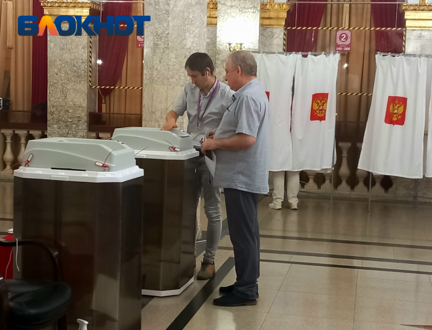 Электронные урны, песни и жалобы: как прошёл первый день выборов в Краснодаре