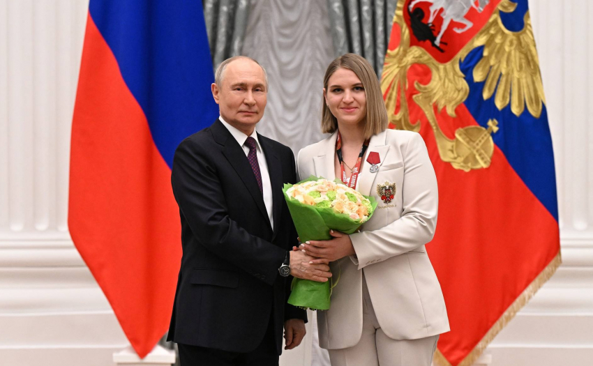 «Лишь в самолете отпускает мандраж»: спортсменка из Краснодара получила госнаграду из рук Путина