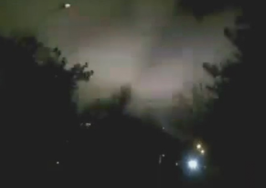 Момент вспышки на электроподстанции в Краснодаре попал на видео
