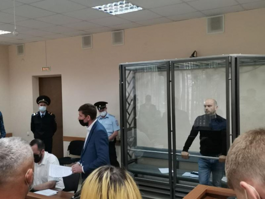 На Кубани суд оставил под стражей Андрея Пивоварова