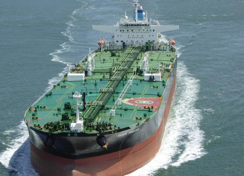 Нефть на два миллиарда рублей вывезли незаконно танкером из Новороссийска