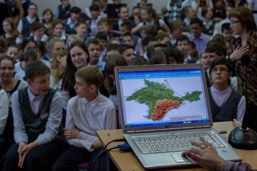 В кубанских школах пройдет акция «Мы вместе», посвященная Крыму