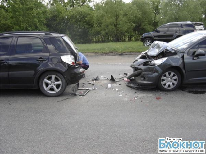 В ДТП в Тимашевском районе пострадал мужчина