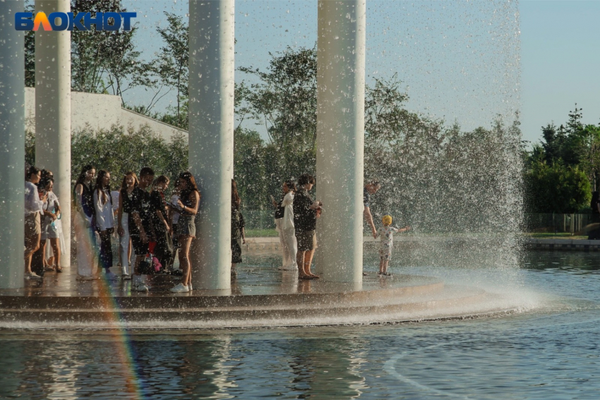 Столбики термометров постепенно ползут вниз в Краснодаре