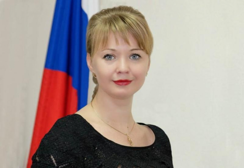 Молодая и богатая: министр культуры Кубани Виктория Лапина за год заработала более 15 млн рублей