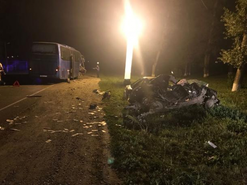 Жуткое ДТП с автобусом унесло жизни троих человек на Кубани