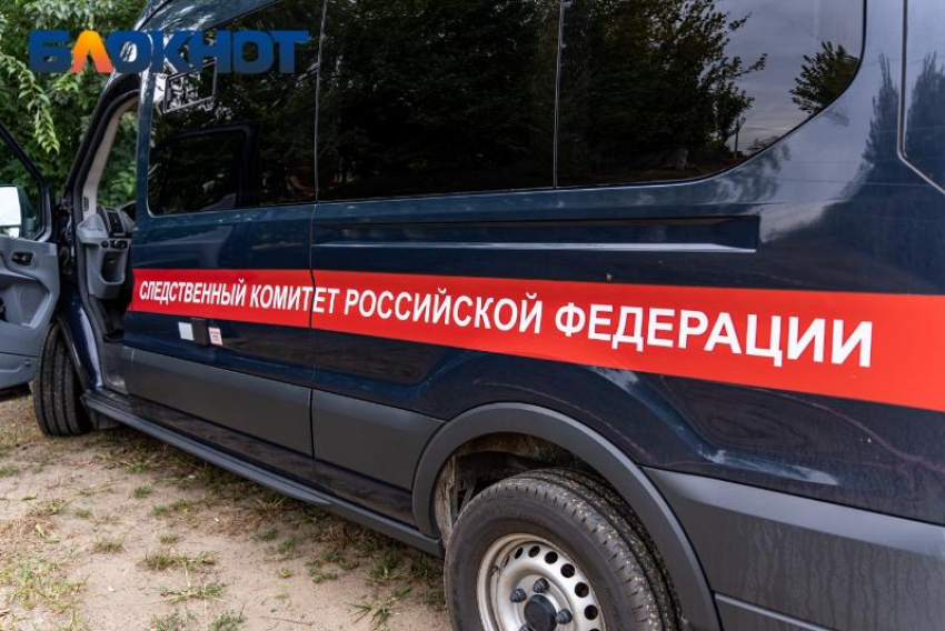 В Краснодаре таксист украл документы у жены участника СВО и потребовал деньги