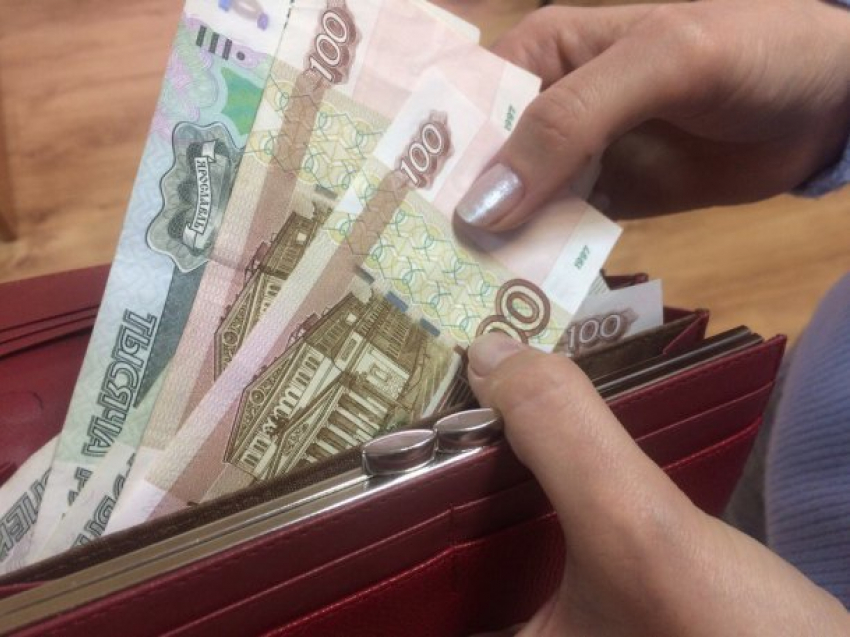  Молодой человек обманул жителей Новороссийска на миллион рублей 