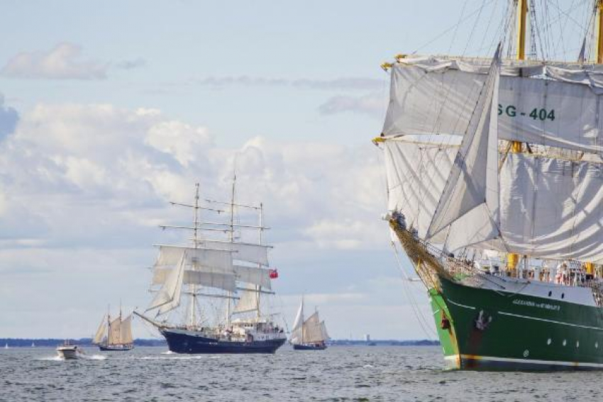 Сочи в сентябре примет парусную регату Black Sea Tall Ships Regatta 2016