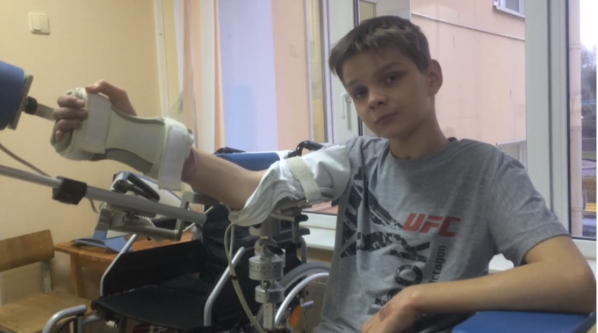 «Ялта-Питер-Ялта»: мама найденного в Краснодаре мальчика без сознания рассказала о дорогостоящей реабилитации