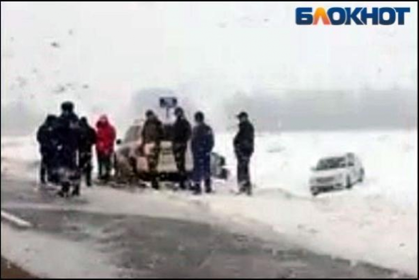 Водитель «Ауди» устроил массовое ДТП под Армавиром