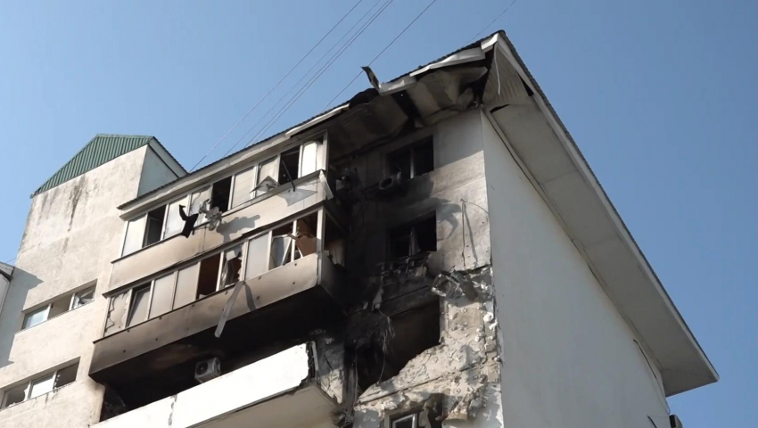 Власти показали кадры разрушений в Новороссийске после атаки БПЛА