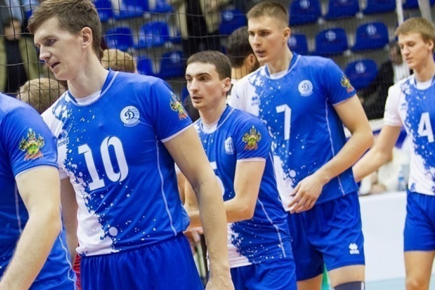 Волейболист краснодарского «Динамо» во время матча стал отцом