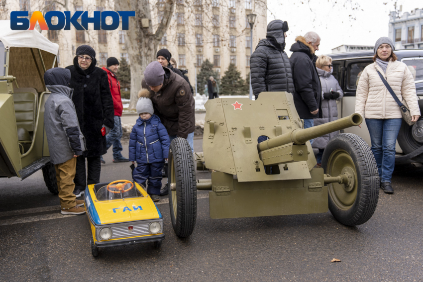 «Победа будет за нами!»: краснодарцев поздравили с Днём защитника Отечества