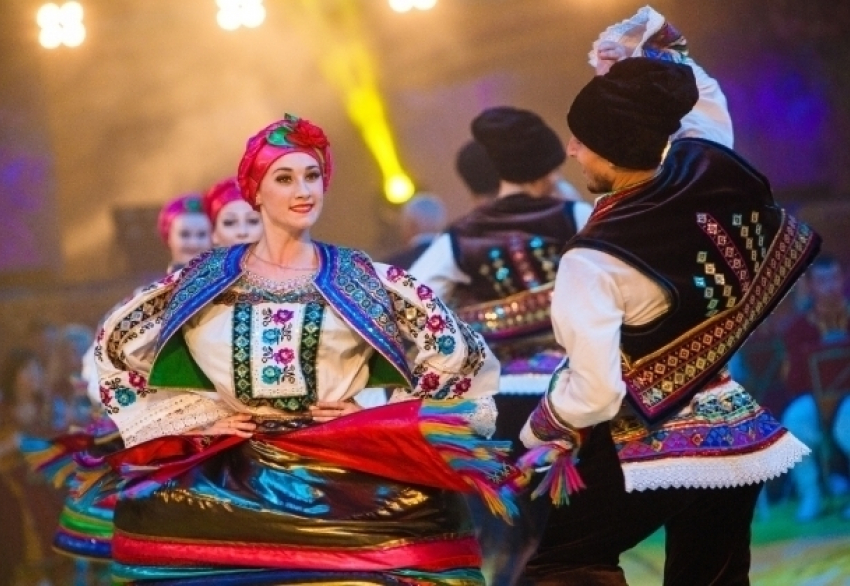 Ансамбль «Кубанская казачья вольница» даст концерт ко Дню танца