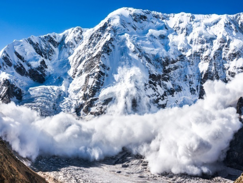 Стали известны последствия схода лавины на Эльбрусе, где отдыхали жители Краснодарского края