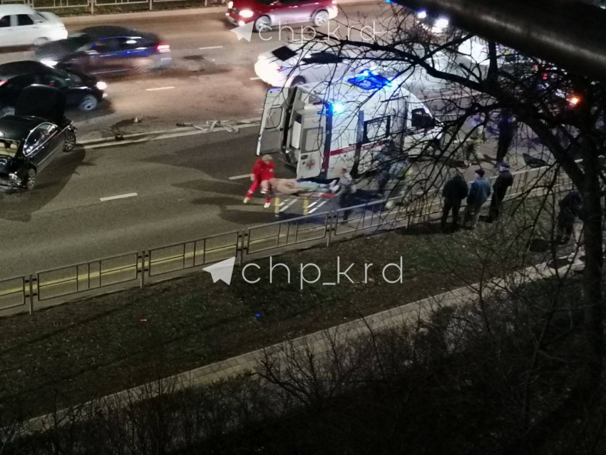 В массовом ДТП в Краснодаре столкнулись пять машин