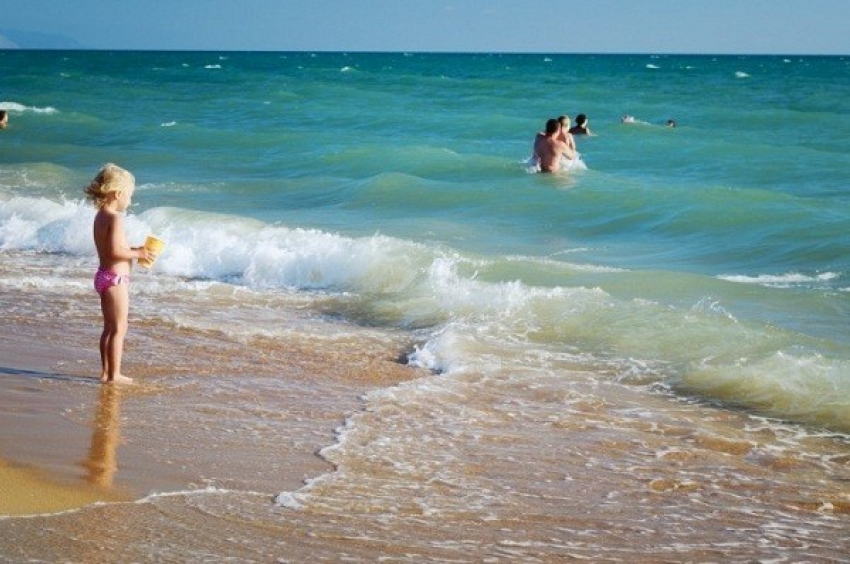  На пляжах Благовещенской, Витязево, Джемете и Сукко купание запрещено