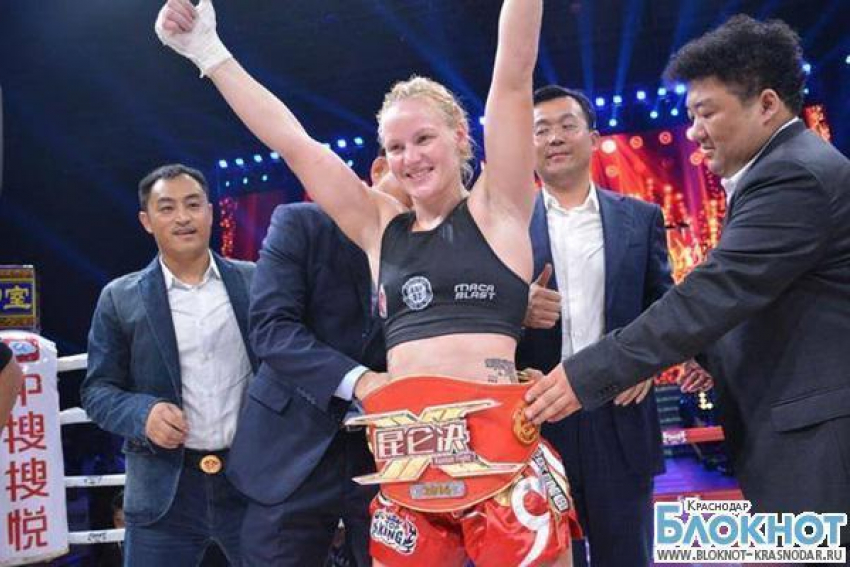 Сочинка Валентина Шевченко выиграла пояс  чемпионки мира «Woman Gran Prix Super 8»