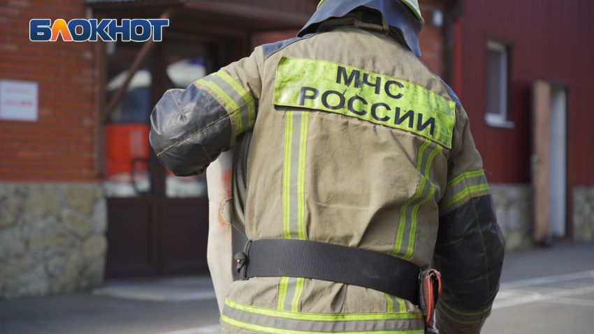 Упавшие обломки беспилотников вызвали пожары в Краснодарском крае