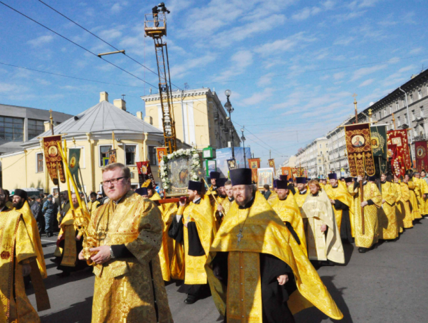 По улицам Геленджика пройдутся толпой священники и попы