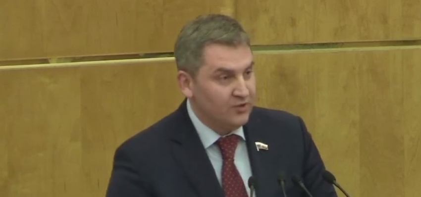 «“Единая Россия“ не стоит на пути развития»: депутат Госдумы от Кубани вновь в центре скандала