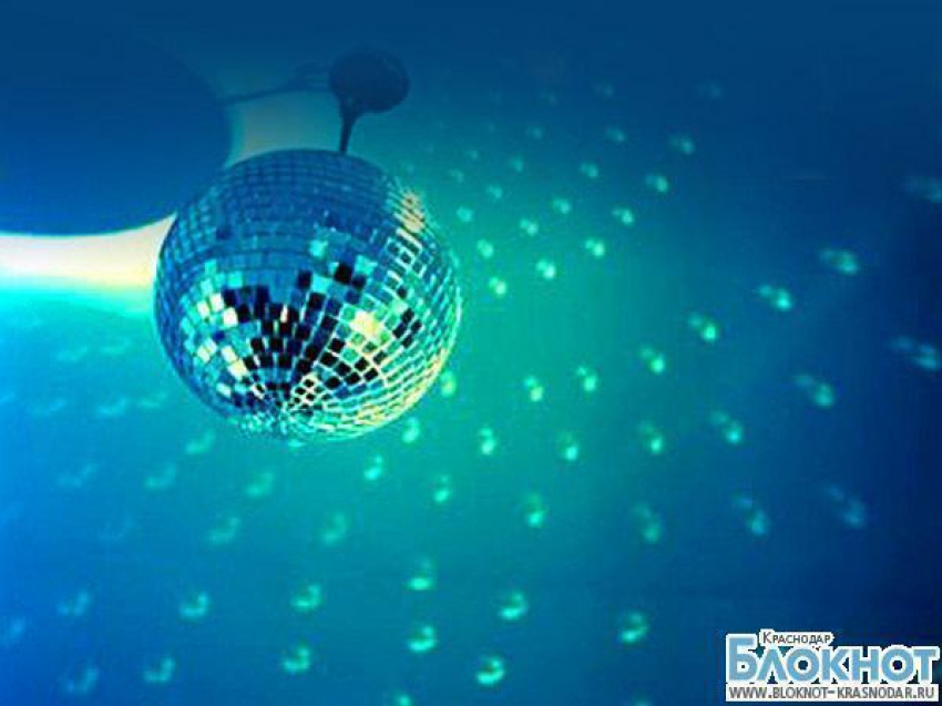 В Краснодаре 29-летнюю девушку попытались изнасиловать в туалете клуба