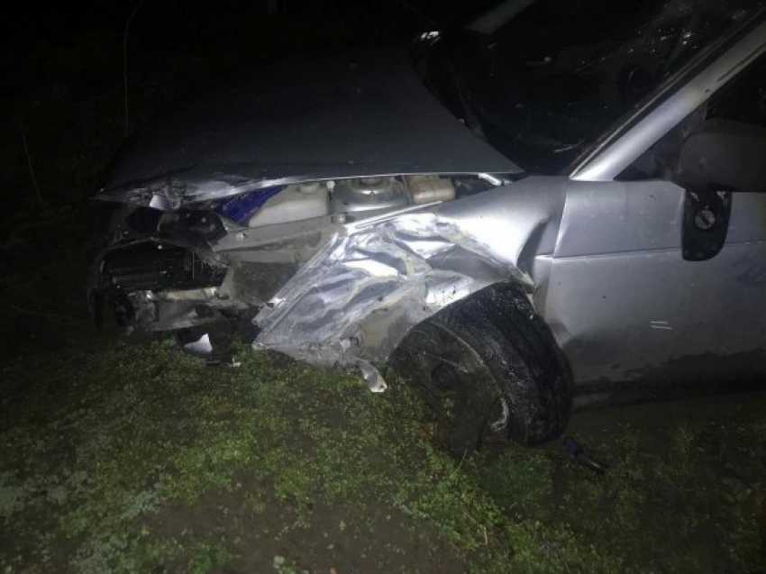  Неопытный водитель устроил ДТП на встречке в Тихорецком районе 