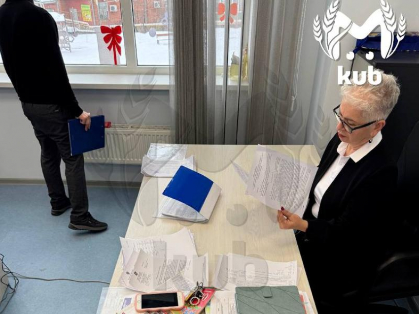 С обысками нагрянули в мэрию Горячего Ключа 