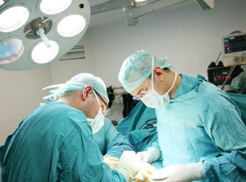 В Краснодаре врачи сделали мочевой пузырь из тонкой кишки пациента
