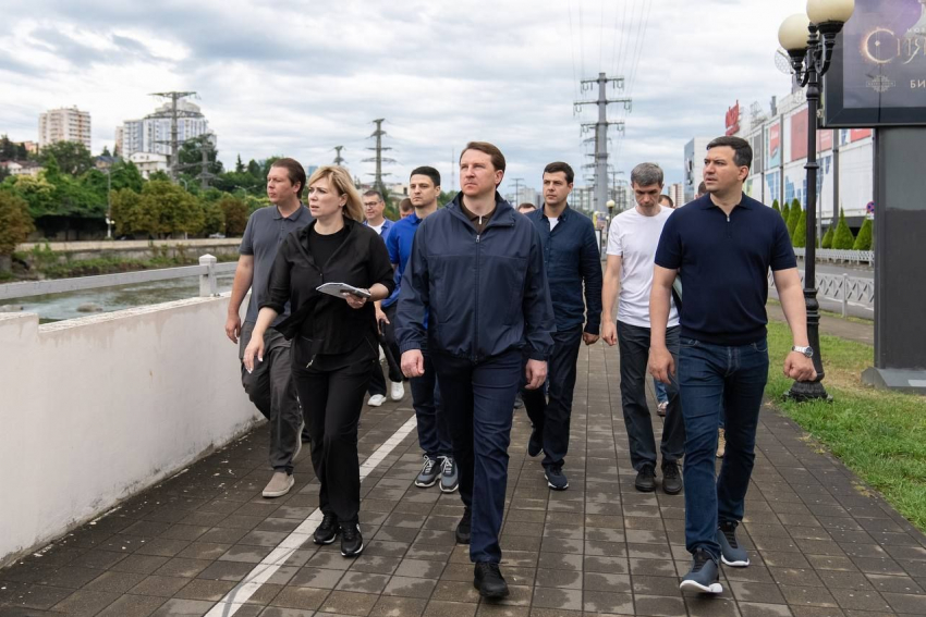 «Конкурирует с Турцией и по ценам, и по качеству услуг»: с начала года Сочи принял 3,8 миллиона человек