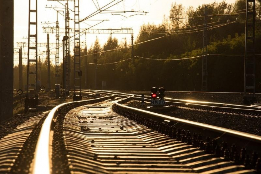 На Кубани дедушка погибшего под поездом внука понесет ответственность