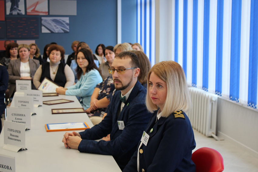 Учителя в Краснодарском крае получили 9,6 млн премий
