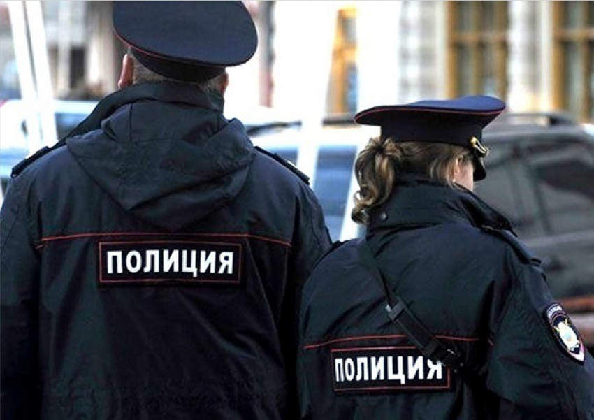 Краснодарец избил курьера и забрал у него деньги и обед 