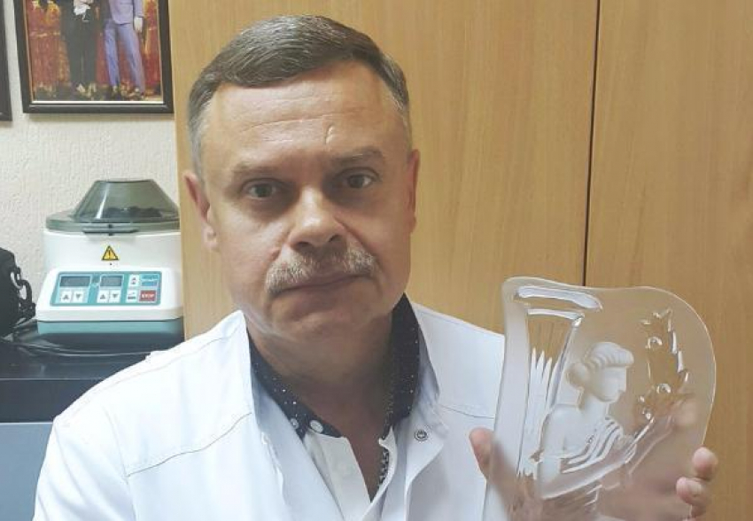 Краснодарский врач пожертвовал свою госпремию девочке с онкологией