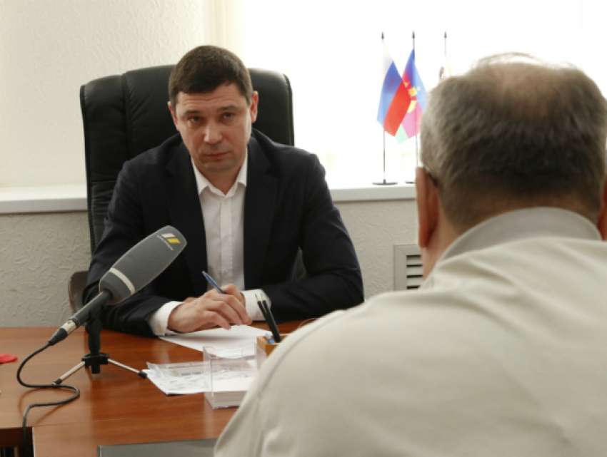 Мэр Краснодара пригрозил коммунальщикам лично приехать и проверить санитарное состояние улиц