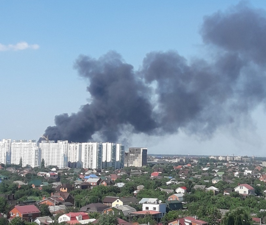Пожар в краснодарском ТД «Северяне» локализовали