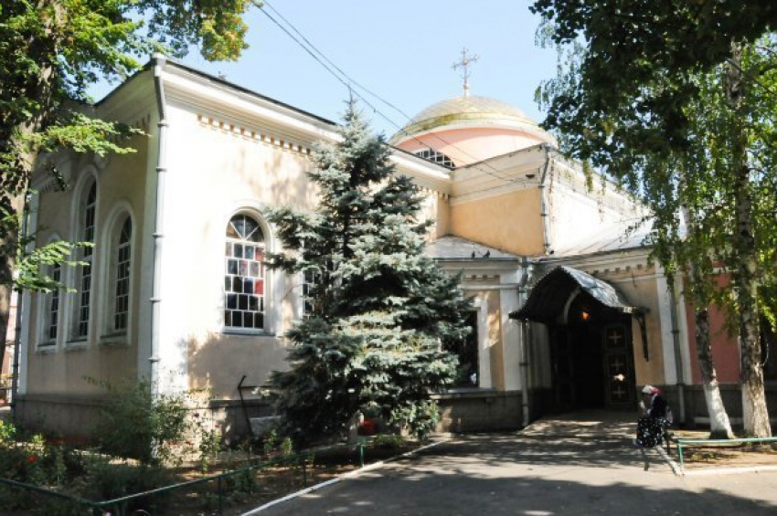  Больницу уберут, но что будет со старейшей церковью Краснодара 