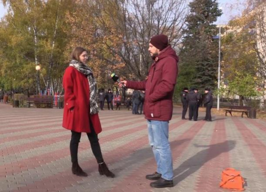 В Туапсе предполагаемый насильник читал стихи девушке, но получил ножом в грудь