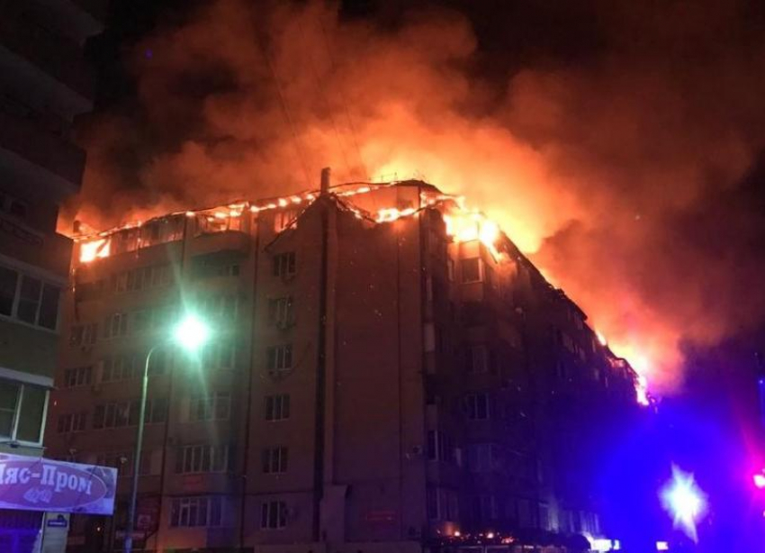 После крупного пожара в Музыкальном районе Краснодара возбуждено еще одно уголовное дело