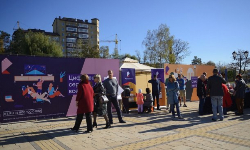  «Ростелеком» в Адыгее поддержал День народного единства и Всероссийскую акцию «Ночь искусств» 