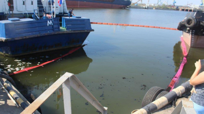 Компанию оштрафовали на 3 млн рублей за загрязнение Черного моря
