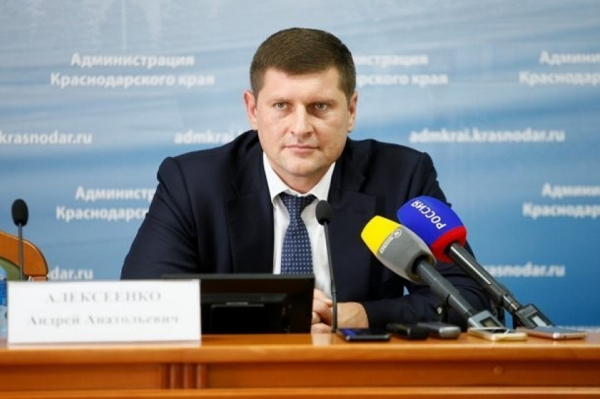  Не надо нас шантажировать или обвинять, - вице-губернатор Кубани Алексеенко обратился к обманутым дольщикам 