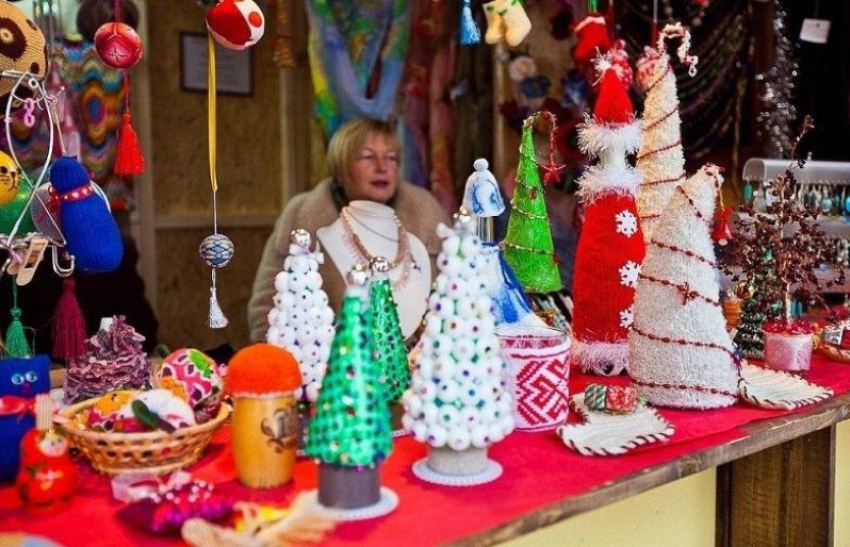  На Городской площади Краснодара откроют Рождественскую ярмарку 