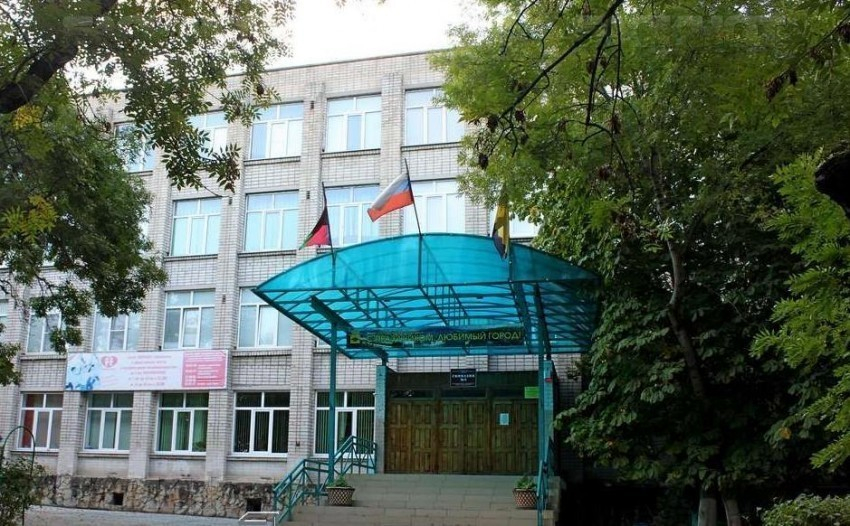 На Кубани уволенная из-за питания в школе учительница восстановлена в должности