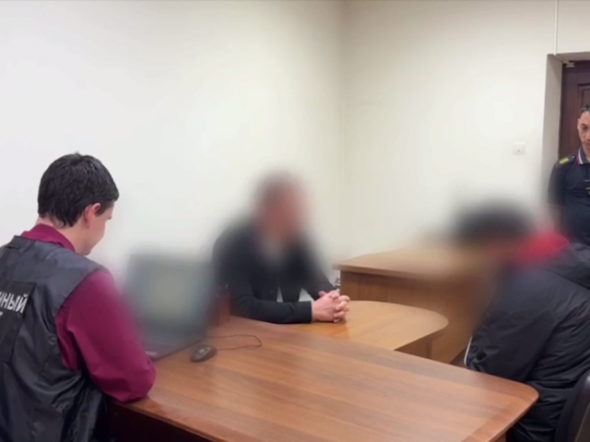 Отец таксиста до смерти забил его пассажира в Краснодарском крае 