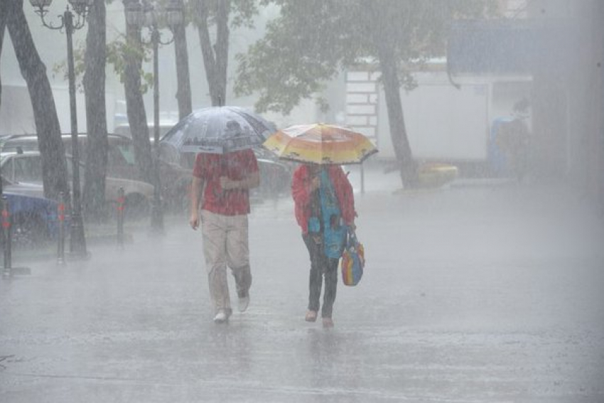 МЧС объявило штормовое предупреждение на 28 и 29 июня