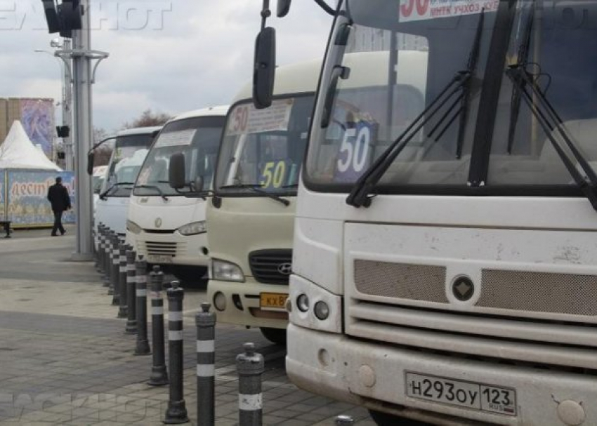 После взрыва маршрутки мэр Краснодара поручил проверить пассажирские автобусы 