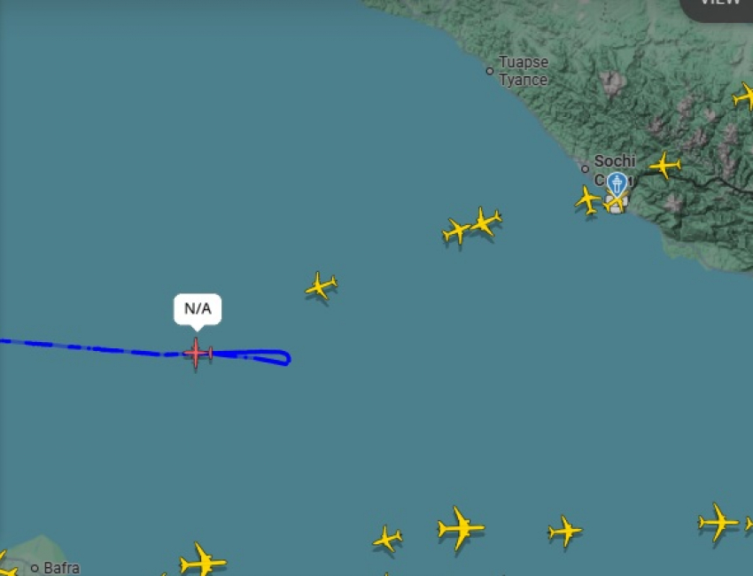 Загадочное воздушное судно пролетело над Чёрным морем недалеко от Кубани