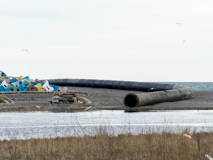 Водоканал Сочи «свалил» вину за отрыв канализационной трубы на сварщиков Норвегии